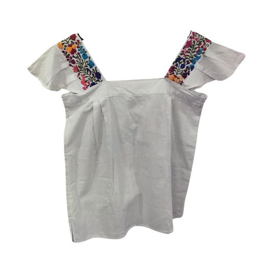 Woman’s Embroidered Sleeveless shirt